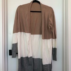 Neutral tone color block cardigan! Great condition!